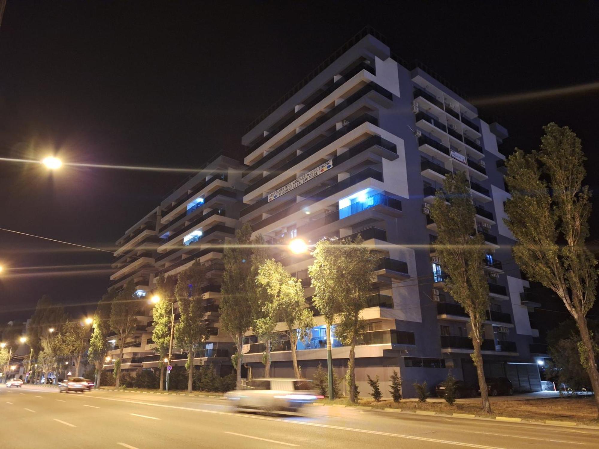 Elysse Sunrise Apartment Mamaia Buitenkant foto