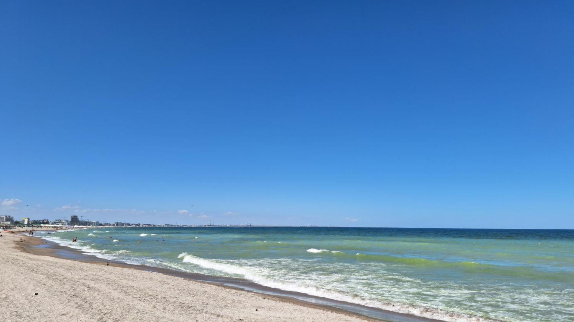 Elysse Sunrise Apartment Mamaia Buitenkant foto